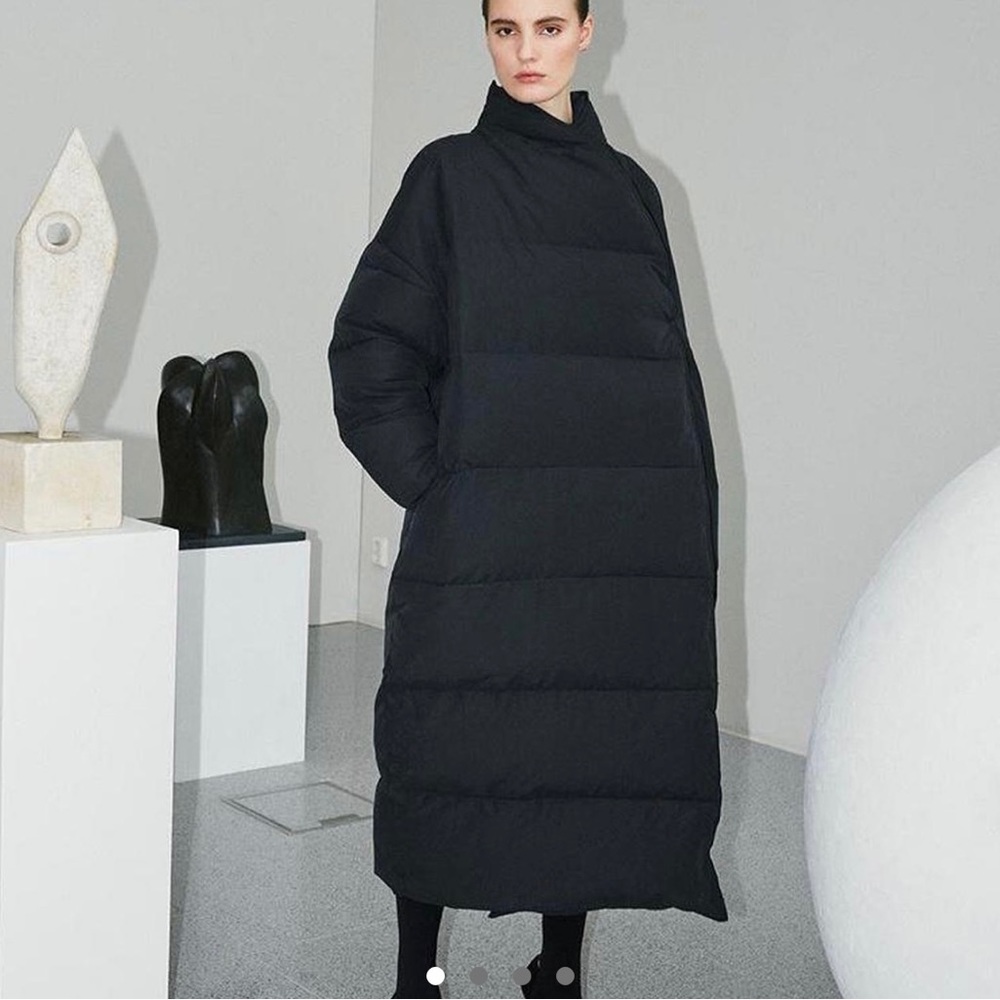 Toteme Bondy Cross-over Puffer Coat